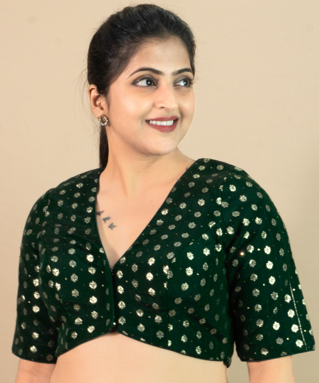 GREEN