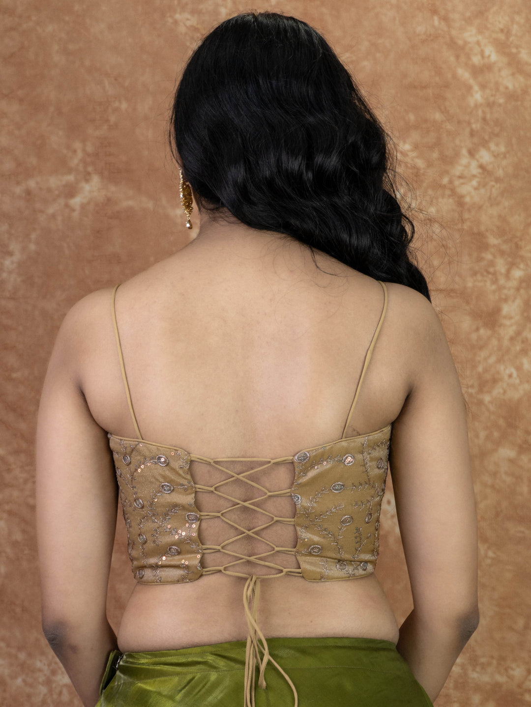 GOLD-TONED